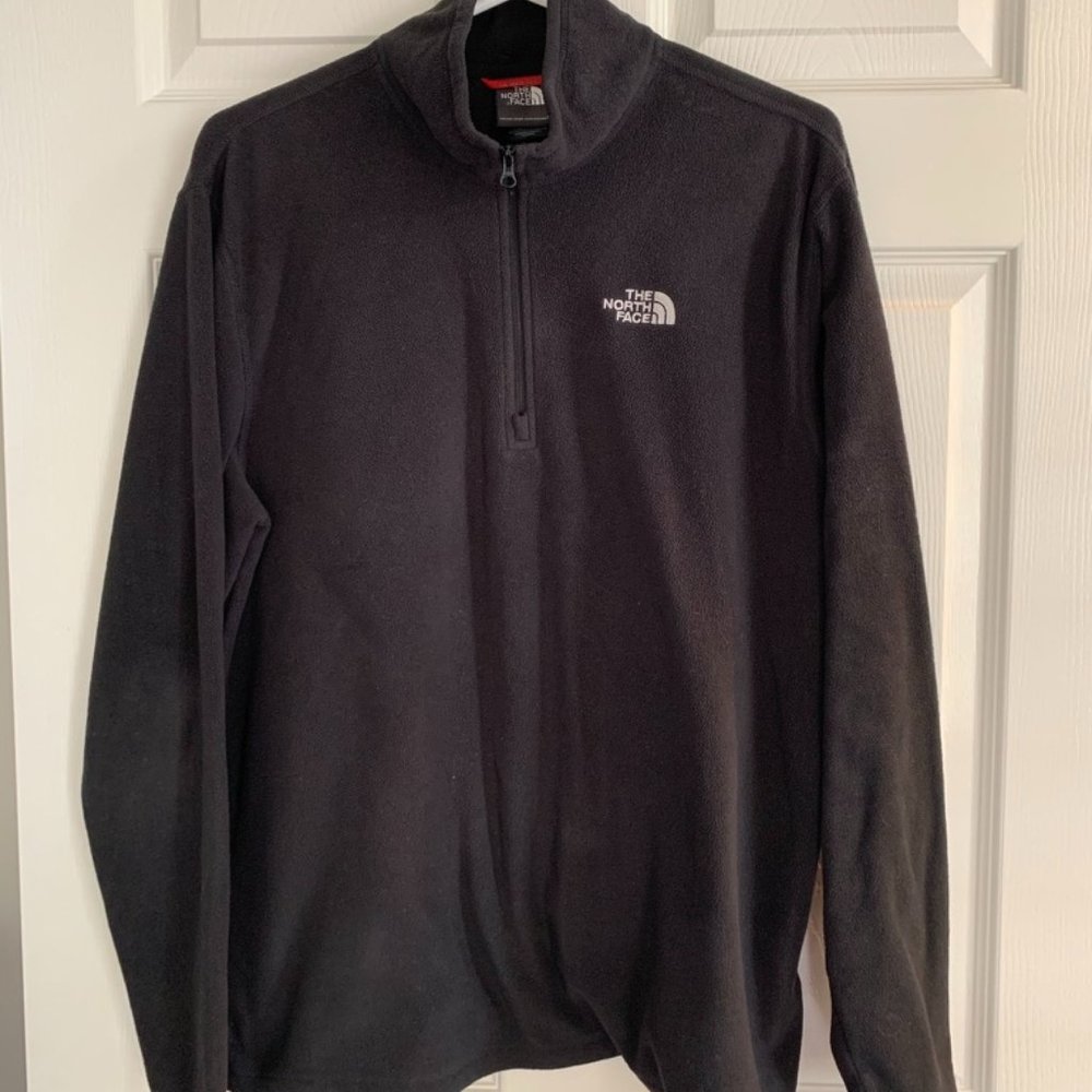 THE NORTH FACE~SzM~Men 1/4 Zip Black Fleece Jacket